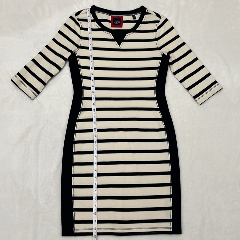 Sperry Casual Dress. Size XS. Never Worn - Picture 2 of 10